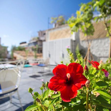 Lovely Two-Bedroom Apartment With Roof Garden! Ep7 Athènes Extérieur photo